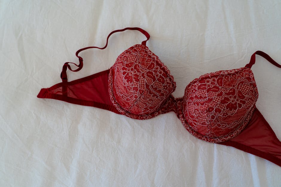 How to Care for Your Lace Intimates to Ensure Longevity and Quality - Ruby Lace Co.